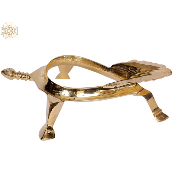8" Brass Conch Stand