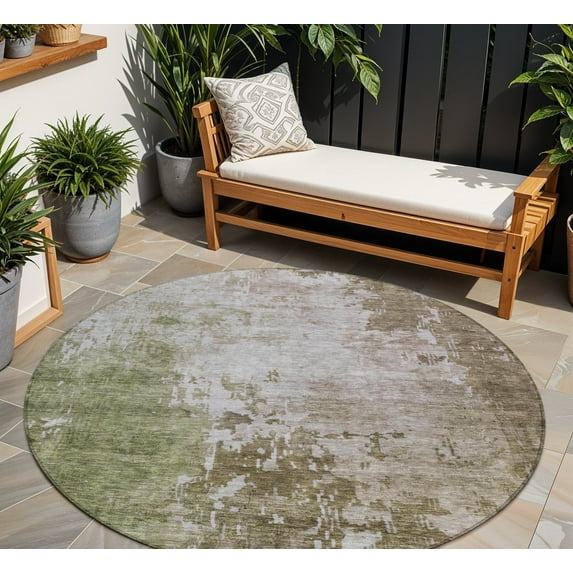 HomeRoots 605514 8 ft. Brown & Green Round Abstract Washable Indoor & Outdoor Area Rug