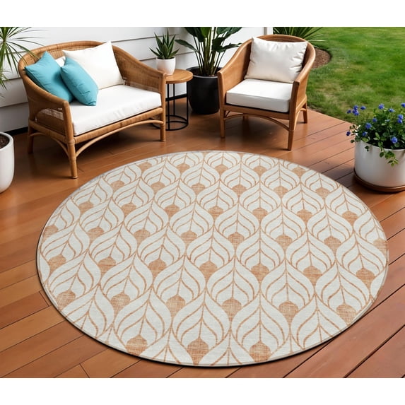 HomeRoots 595765 8 ft. Salmon & Beige Round Geometric Washable Indoor & Outdoor Area Rug