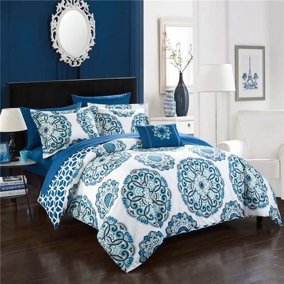 8 or 6 Pc. Barella Super soft Large Printed Medallion REVERSIBLE with Geometric Printed Backing Comforter Set