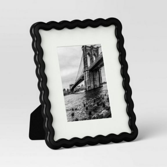 8"x10" Wavy Shape Picture Table Frame Black