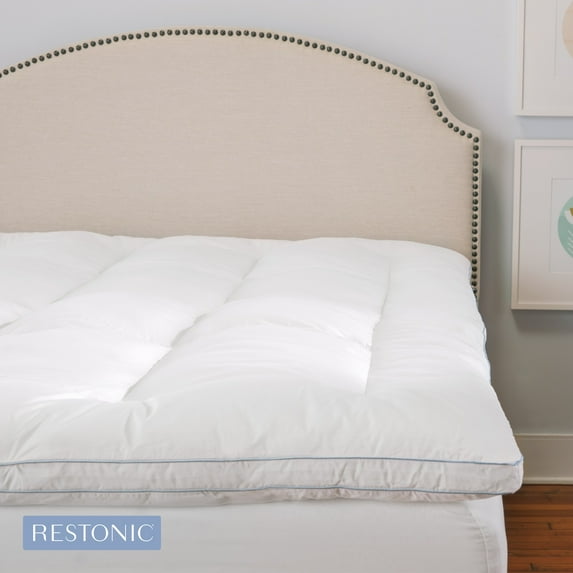 80" White Queen Size Memory Foam Down Alternative Cool Comfort Mattress Topper