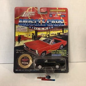 #8204 1965 GTO * Johnny Lightning Muscle Cars USA * HE2