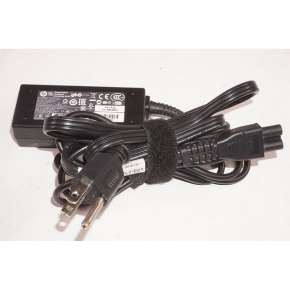 854054-003 Smart AC Power Adapter 15-CR0037WM