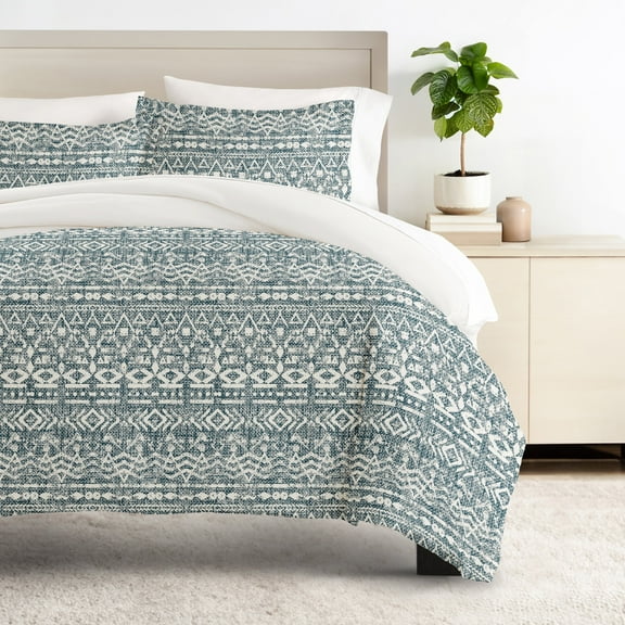 8PC Bedding Bundle - Patterned Duvet Cover Set White Comforter and Solid Sheet Set in Modern Rustic