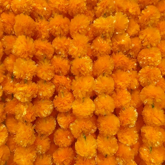 8Pcs Long Marigold Garland for Decoration, 4.9ft Artificial Orange Marigold Flowers Indian Pooja Diwali Home Wedding Mantle Decor