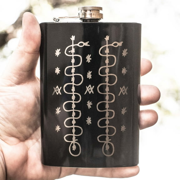 8oz BLACK Voodoo Snakes Flask L1