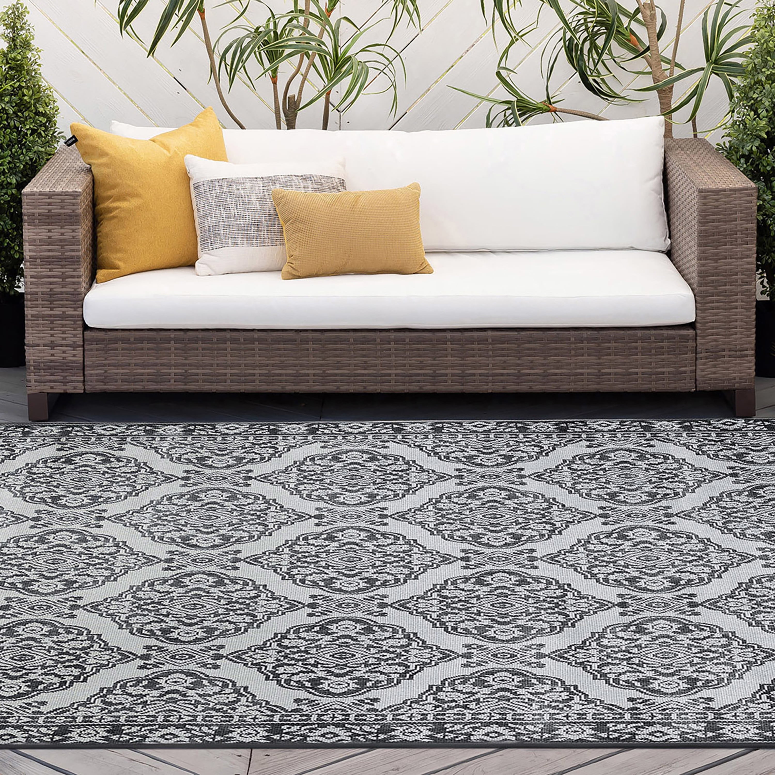 Find Your Perfect 8x10 Water Resistant, Large Indoor Outdoor Rugs for