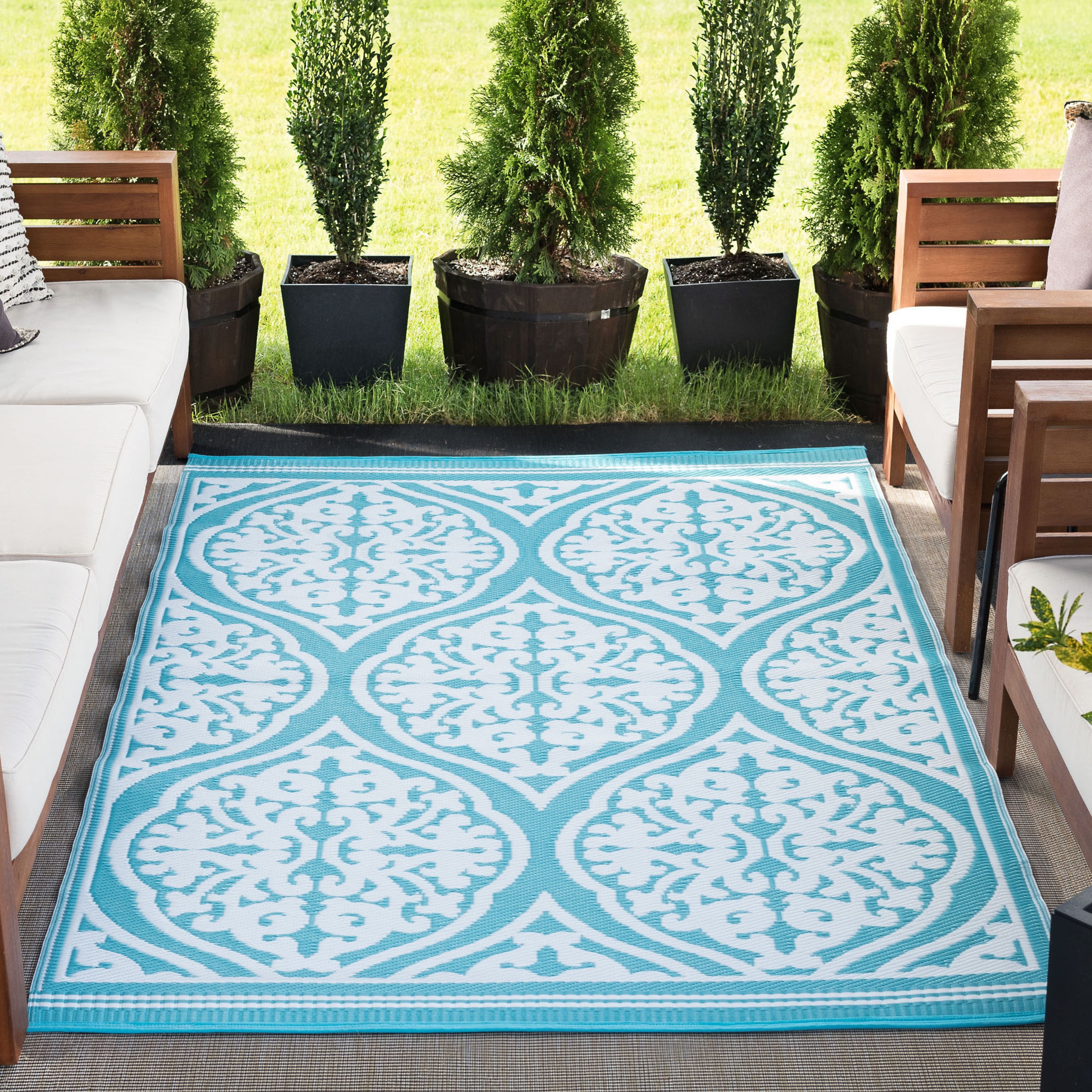 8x10-waterproof-reversible-plastic-straw-outdoor-rugs-for-patios