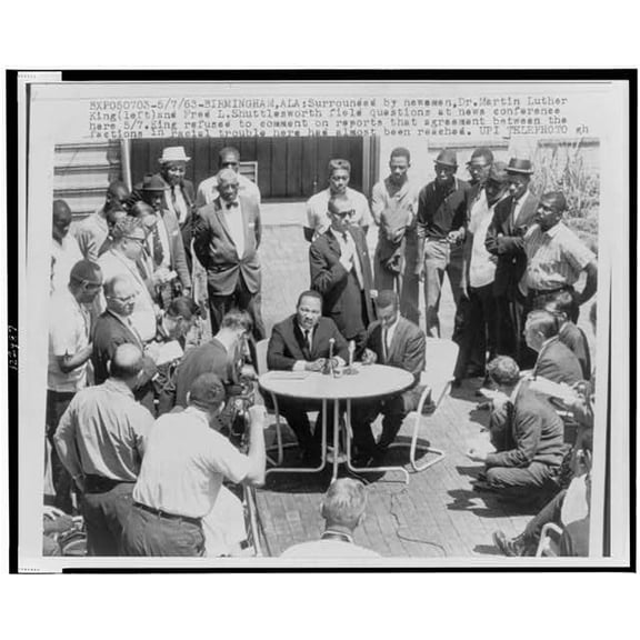8x12 Photo-Dr. Martin Luther King,Fred L. Shuttlesworth,Birmingham,Alabama,MLK,1963