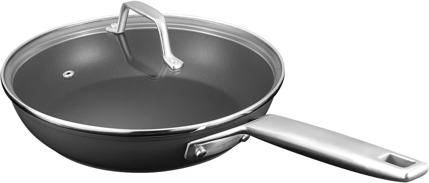 9 1/2 Inch Small Egg Pan with Lid, Titanium and Ceramic Nonstick Omelette Pan,Scratch-resistant, Induction Egg Skillet, Oven Safe to 700°F Pan for Cooking, Dishwasher Safe