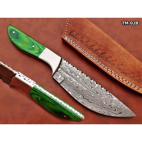 9.5" full tang Rain drop pattern skinning knife, 5" straight back Damascus steel blade, Green colored wood scale with steel bolster, includes Cow hide Leather sheath (Green wood)