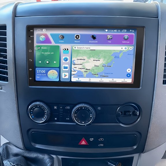 7" Android 13 Touch Screen Car Radio for Freightliner for Sprinter 2007-2018 2G+32G Wireless CarPlay Android Auto GPS Navigation AHD Backup Camera Microphone