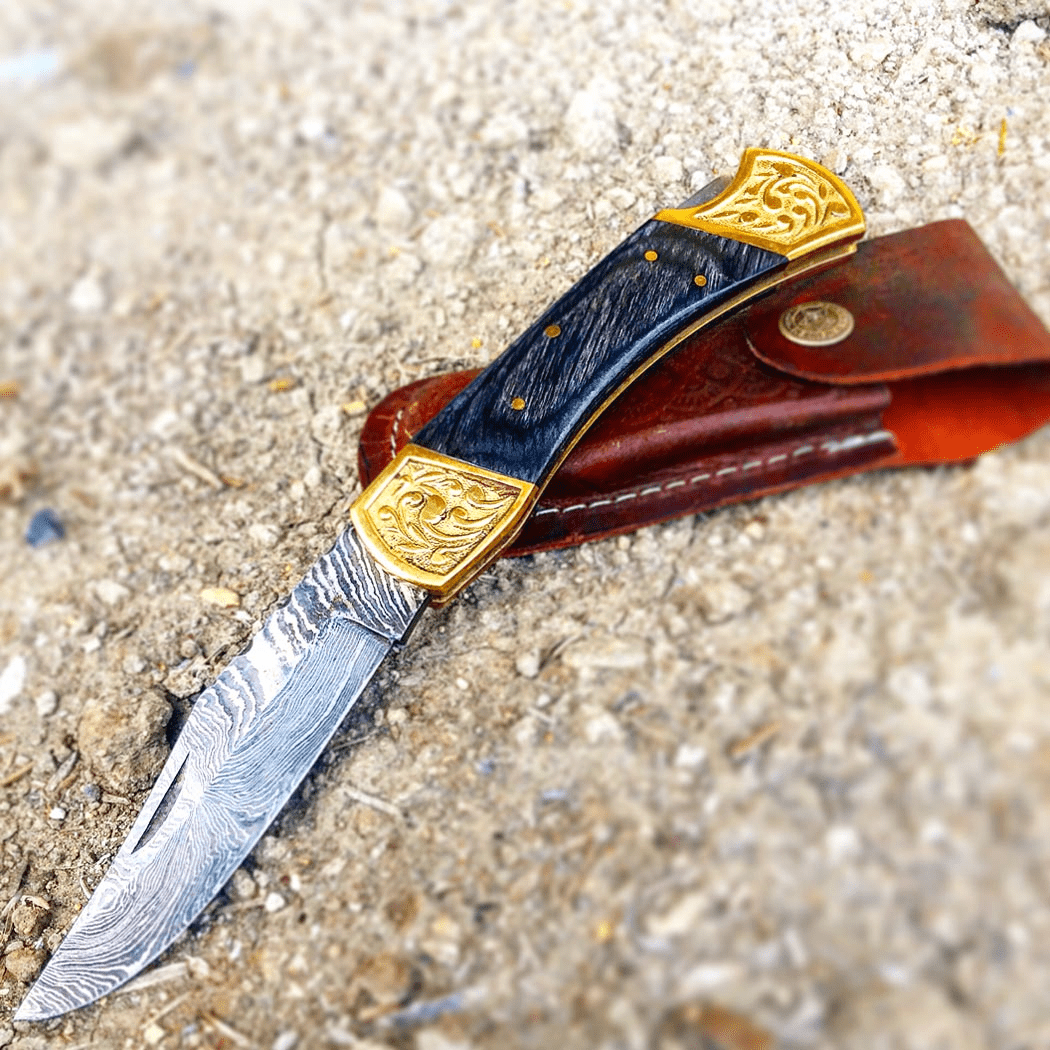 9" Hand Made Damascus Blade Folding Knife Pakkawood Handle Black Leather Sheath