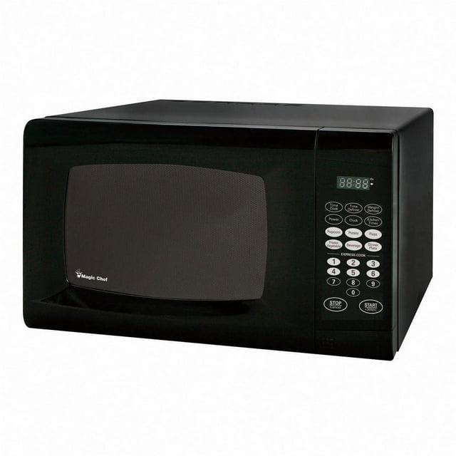900 Watt Microwave in Black