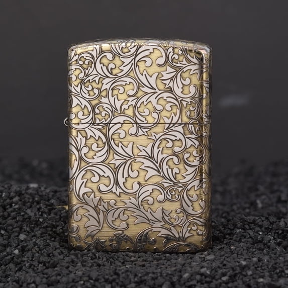 BBSISGO Windproof Lighter, Chrome Laser Pattern