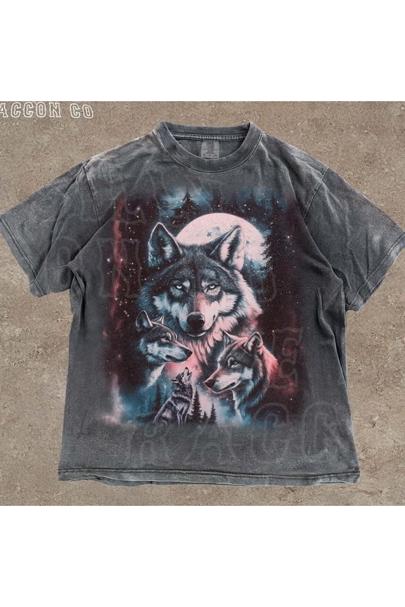 90S Wolf Graphic Tee, Vintage Animal Shirt For Men Women, Oversized Mystic Forest T-Shirt, Celestial Moon Grunge Top, Spiritual Nature Gift DARK HEATHER Unisex S-5XL Hot Trending Shirt