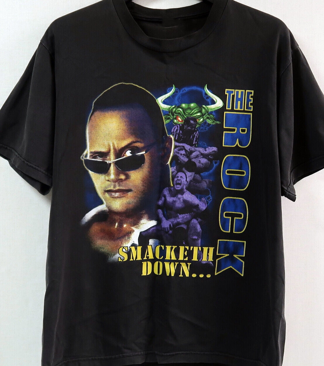 90s Vintage The Rock Rap Tee T-Shirt Wrestling WWF smacketh down 