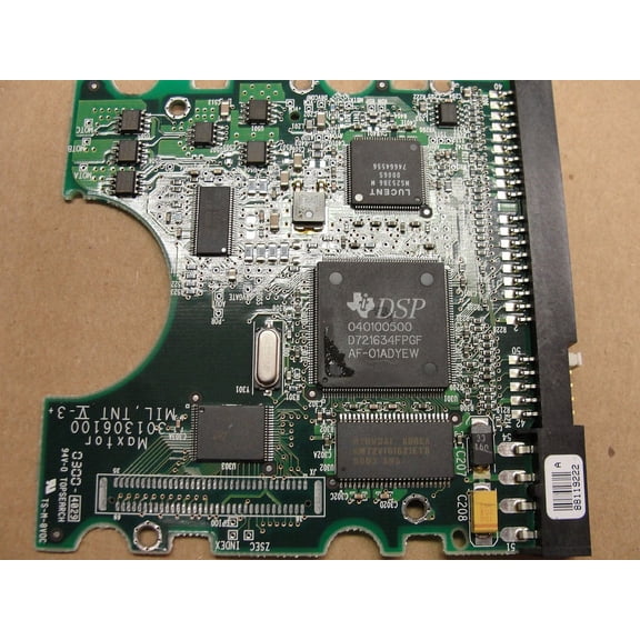 91301U3, Code FA570HD0, KMDE, 040100500, Maxtor 13GB IDE 3.5 PCB