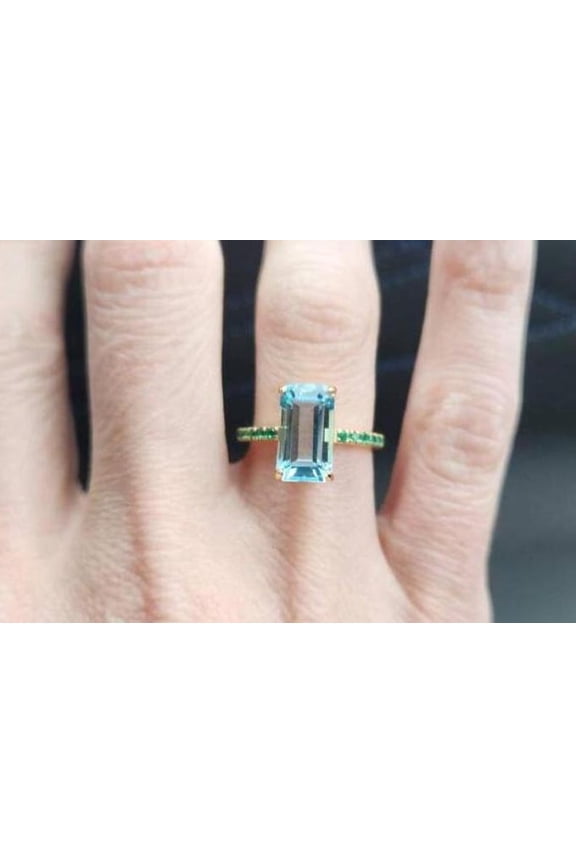 925 Silver lab Aquamarine Baguette With Green CZ Ring,Dainty Stacking Band Ring,Minimalist Ring,aquamarine ring,Aqua Ring,Delicate Ring Her