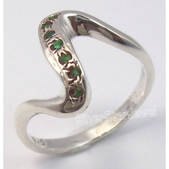 925 Solid Silver Collectible Emerald Multistone Retro Style Cast Ring Size 7.5