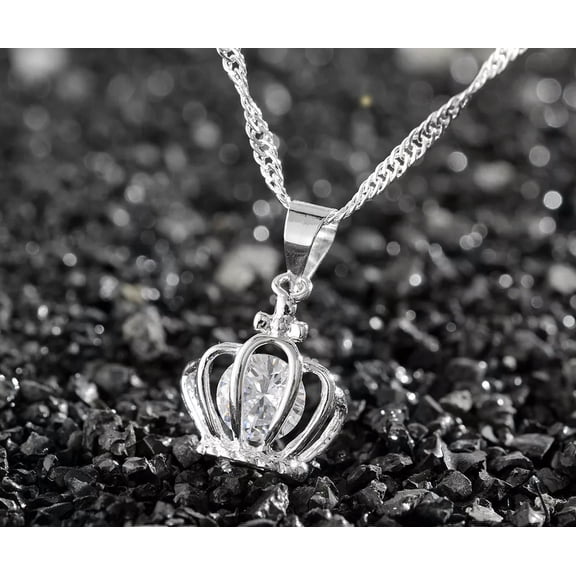925 Sterling Silver Distinguished Princess Crown Pendant Necklace Inlaid Zircon