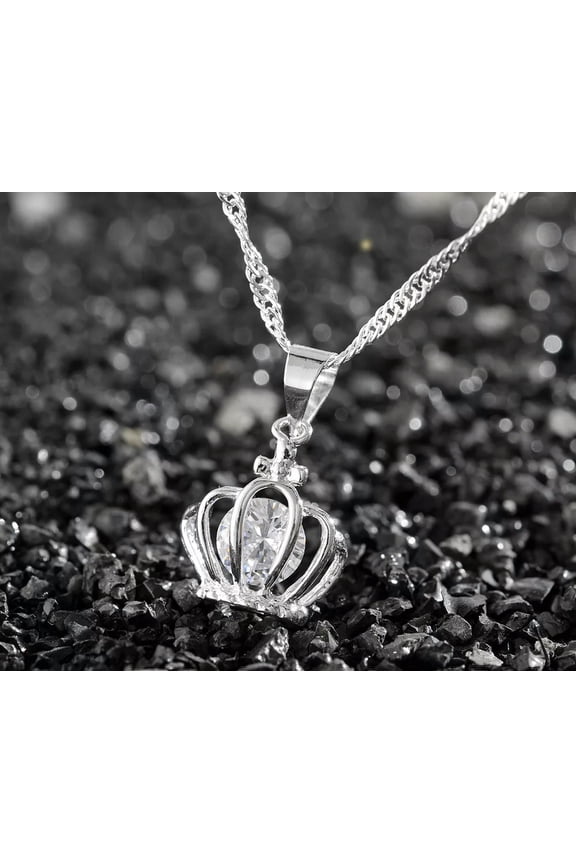 925 Sterling Silver Distinguished Princess Crown Pendant Necklace Inlaid Zircon