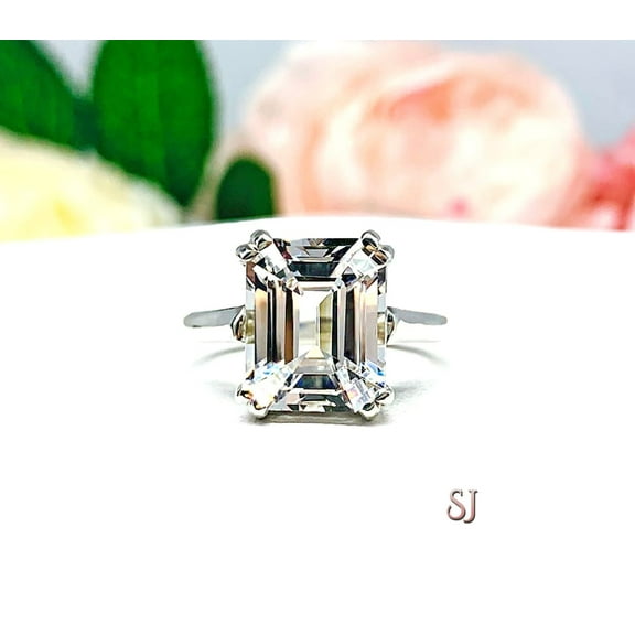 925 Sterling Silver Emerald Cut Moissanite Solitaire Engagement Ring for Women