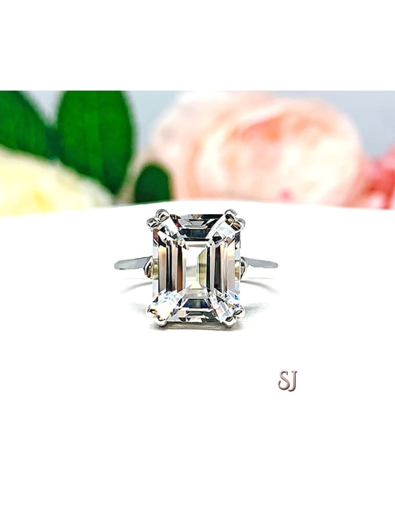 925 Sterling Silver Emerald Cut Moissanite Solitaire Engagement Ring for Women