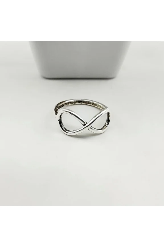 925 Sterling Silver Handmade Infinity Symbol Ring for Women Minimalist Adjustable Statement Jewelry for Daily Wear Mod Style Ring Daily