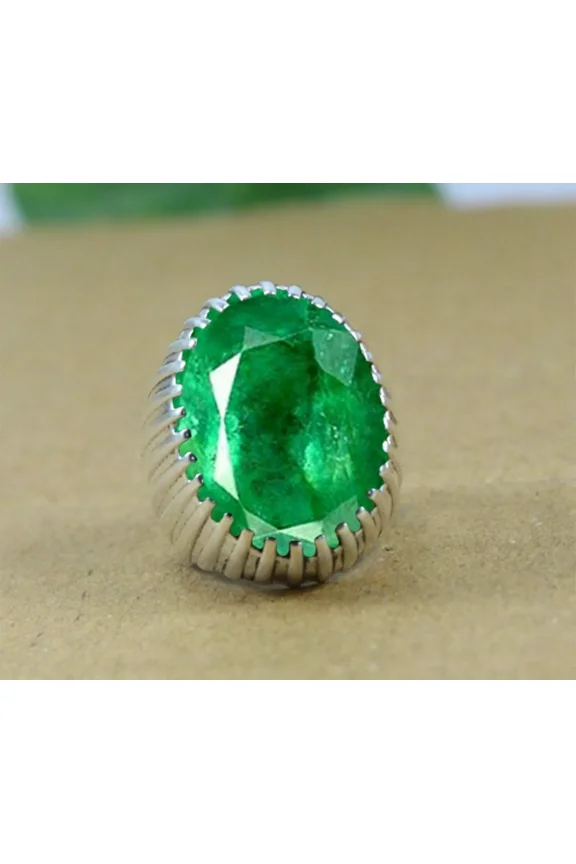 925 Sterling Silver Natural Green Emerald Corundum Cut Gemstone Men's Ring