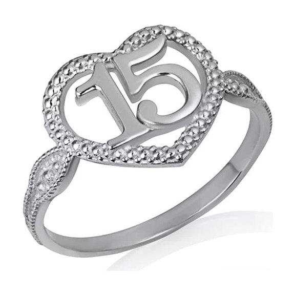 925 Sterling Silver Textured 15 Años Heart Quinceañera Ring (Size 11)