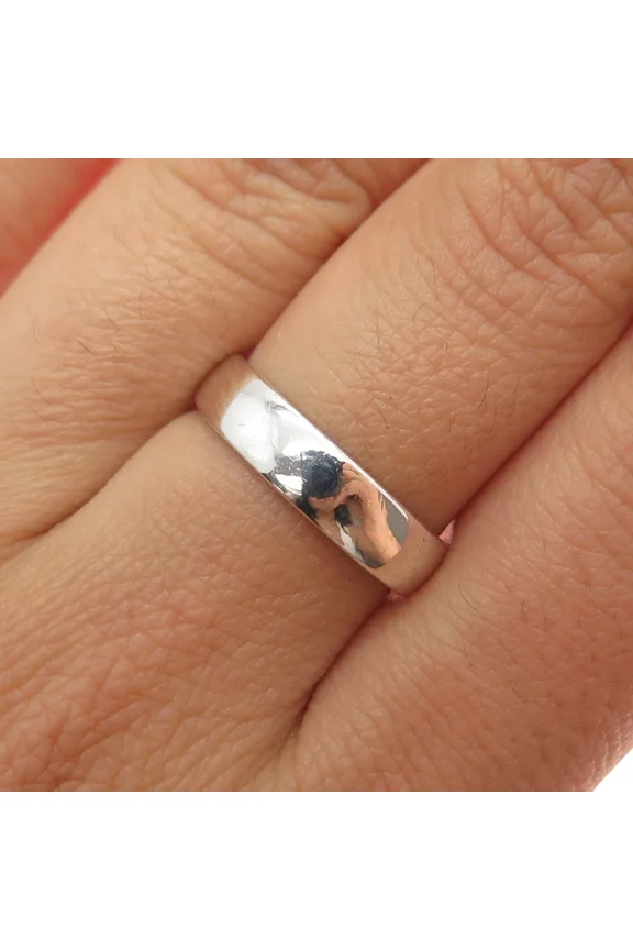 925 Sterling Silver Vintage Classic Wedding Band Ring Timeless Polished Design Minimal Jewelry for Daily Wear Style