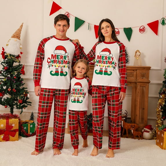 95% Polyester Matching Family Pajamas Sets Christmas PJ's Deer Letters Print Top and Pants Bottom Sleepwear