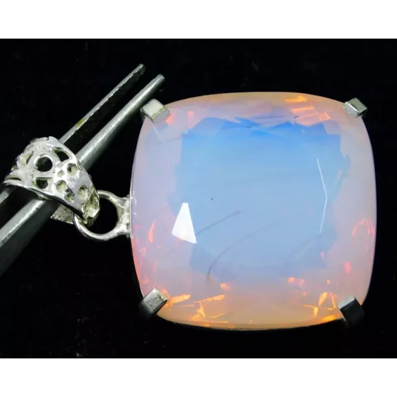 97.65 Ct Welo Opal 925 Sterling Silver AAA+ Cushion Cut Gems Pendant