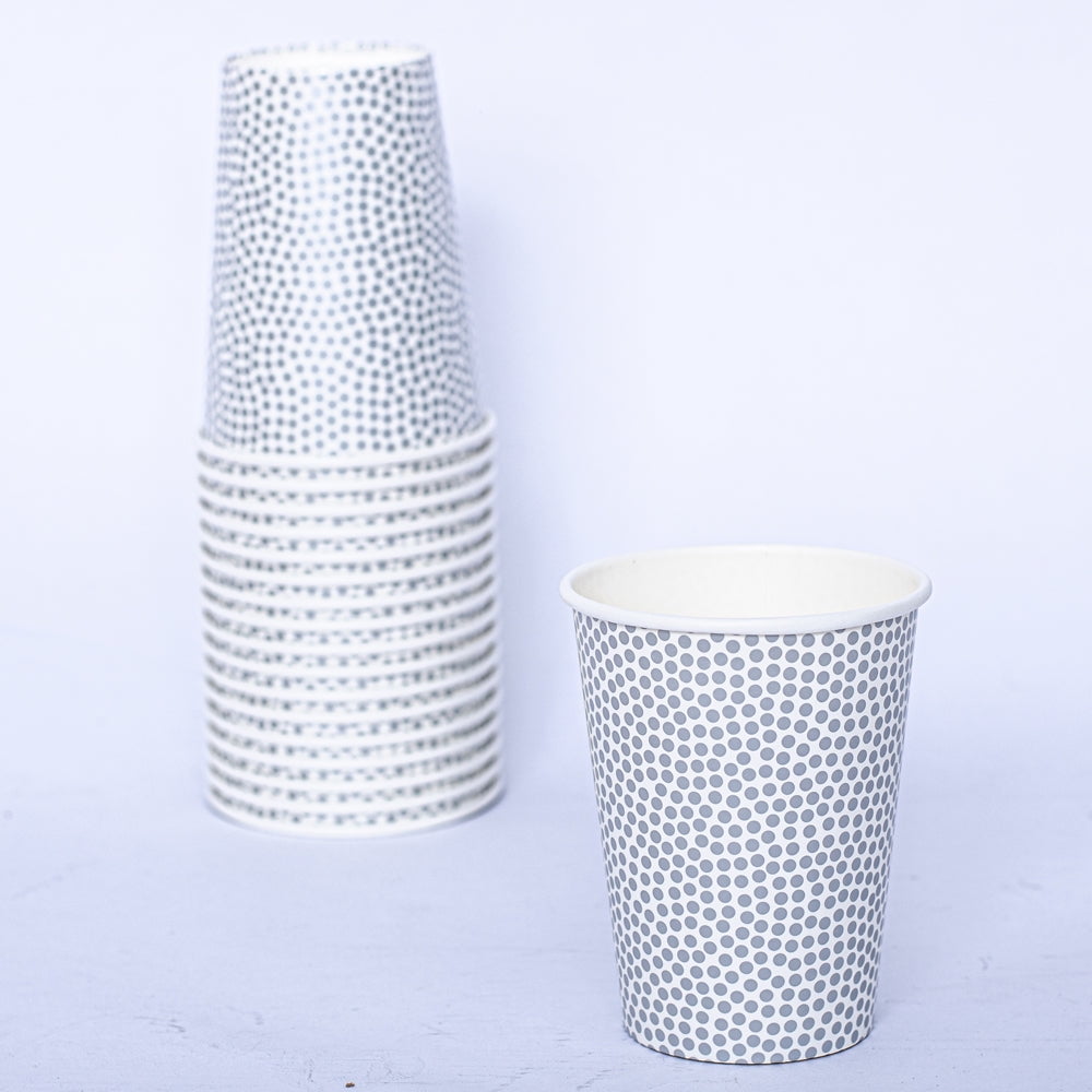 50 Pack 20 Oz White Paper Coffee Cups With Black Dome Lids - Eco Friendly Disposable