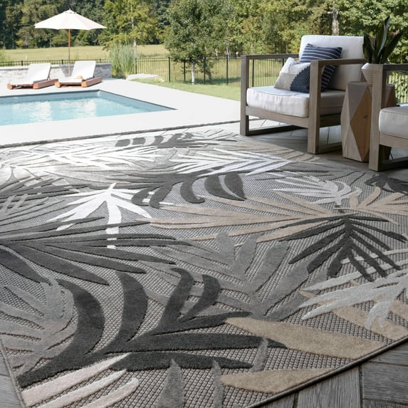 Oasis Modern Floral Gray and Beige Polypropylene Indoor Outdoor Area Rug, 9'x12' Rectangle