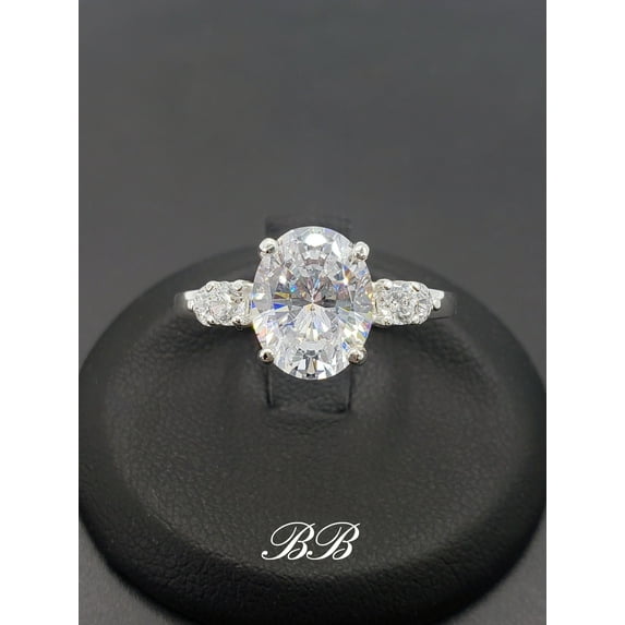 9x7mm - 14x10mm Oval Cut Multi-Stone Engagement Wedding Ring, 6A Cubic Zirconia, 925 Sterling Silver