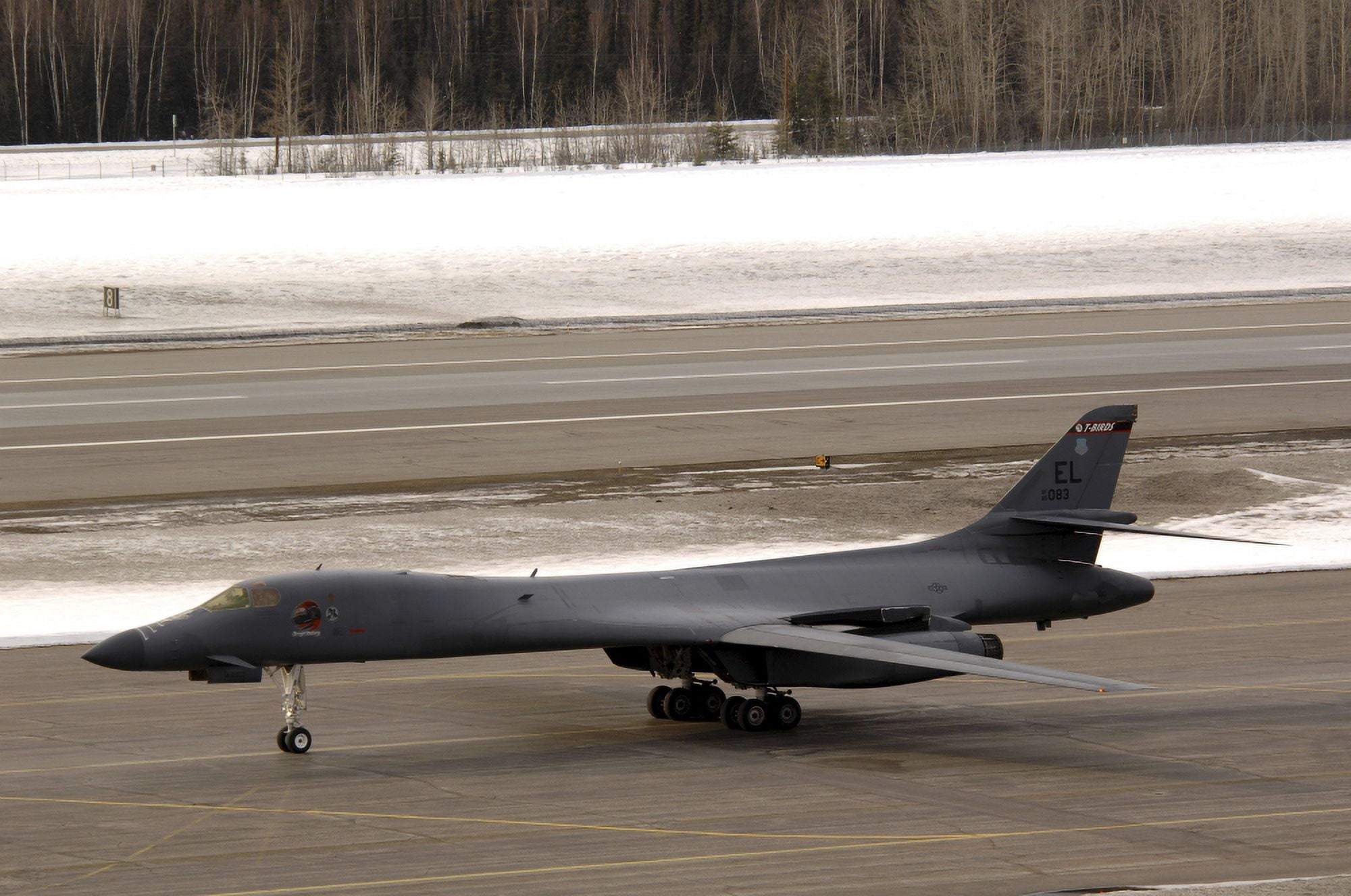 A B-1B Lancer performs a touch and go before landing Canvas Art - Stocktrek Images (34 x 23)
