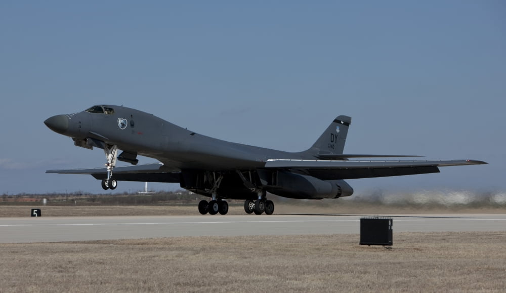 A B-1B Lancer takes off from Dyess Air Force Base Texas Canvas Art - HIGH-G ProductionsStocktrek Images (19 x 11)