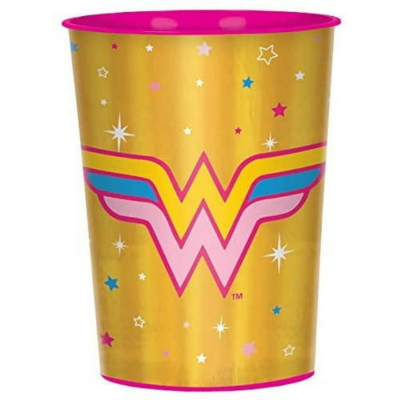 A Birthday Place Young DC Wonder Woman Cup Party Favor, Plastic