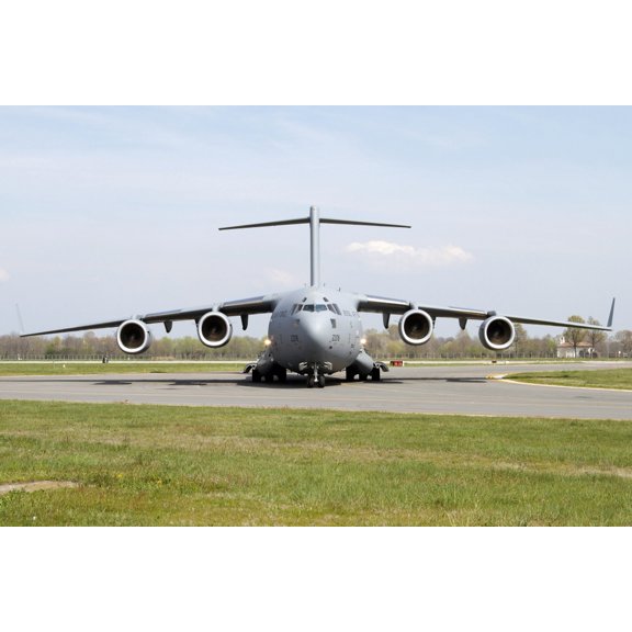 A Boeing C-17 Globemaster III of the Royal Air Force Canvas Art - Luca NicolottiStocktrek Images (17 x 12)