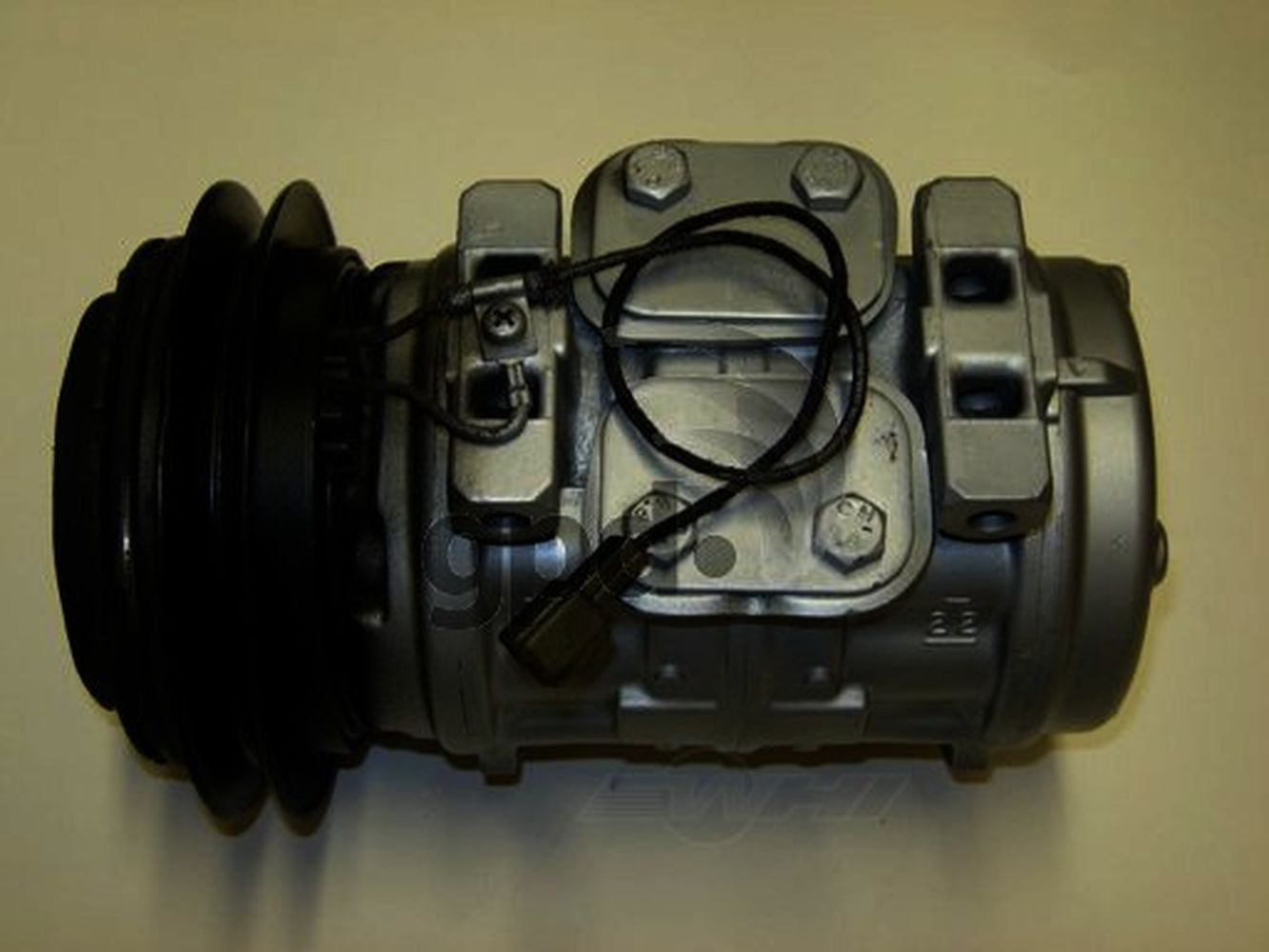 A/C Compressor Fits select: 1985-1987 TOYOTA COROLLA, 1989-1990 PORSCHE 911