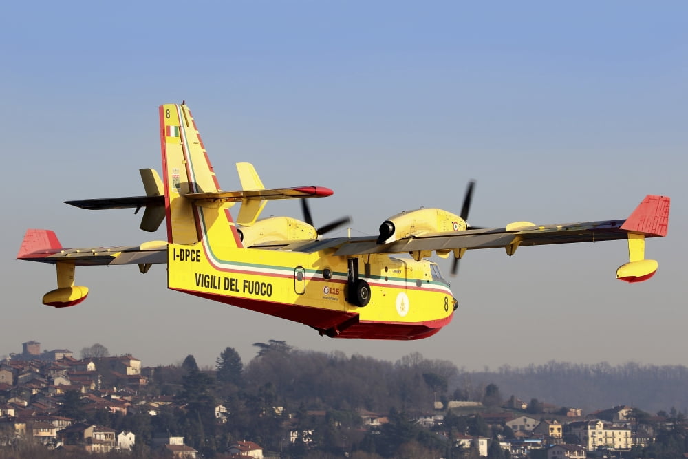 A CL-415 Italian Fire Hunter Canvas Art - Luca NicolottiStocktrek Images (34 x 23)