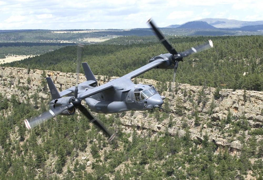 A CV-22 Osprey on a training mission over New Mexico Canvas Art - HIGH-G ProductionsStocktrek Images (35 x 24)