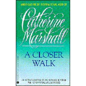 Pre-Owned A Closer Walk: A Spiritual Lifeline to God (Paperback) 0380723786 9780380723782