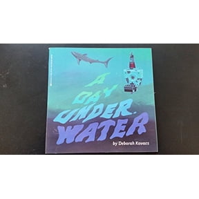 Pre-Owned A Day Underwater Paperback