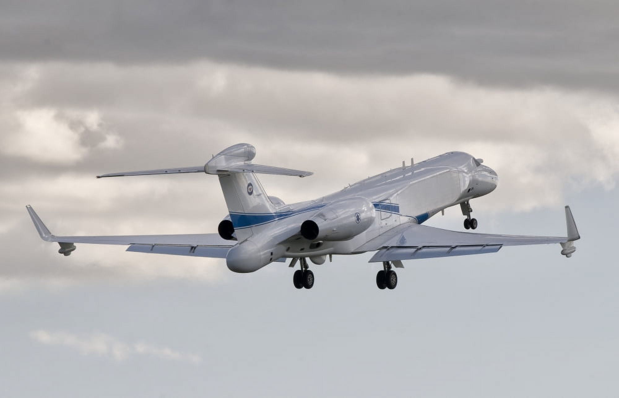 A Gulfstream G550 Eitam of the Israeli Air Force Canvas Art - Giovanni CollaStocktrek Images (35 x 23)