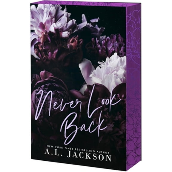 Pre-Owned Never Look Back (Paperback) 1649378637 9781649378637