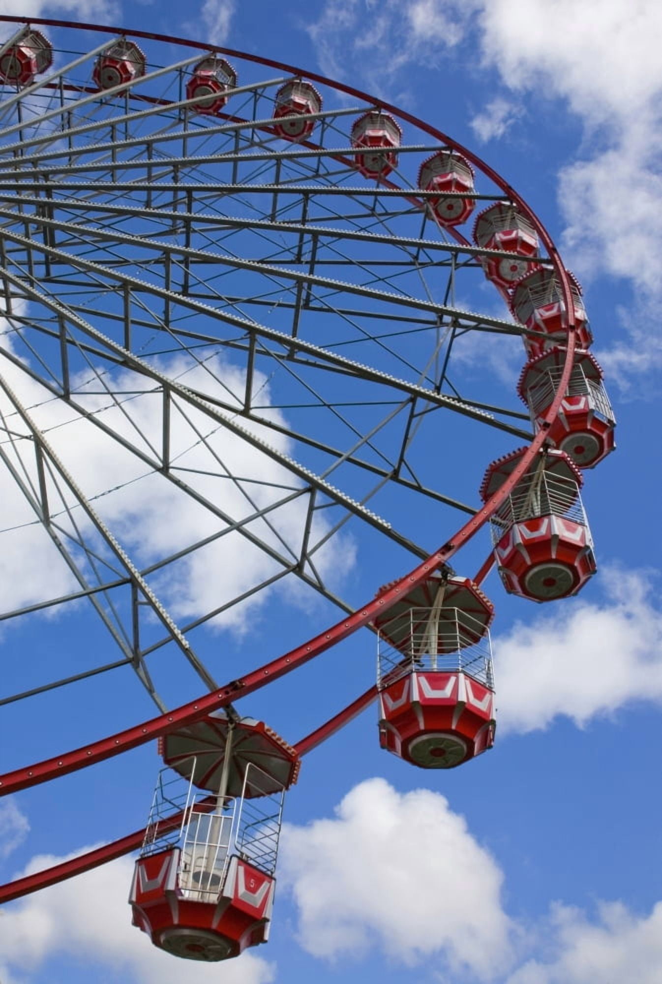 A Large Red Ferris Wheel Newcastle Upon Tyne England Canvas Art - Christine Giles Design Pics (12 x 18)